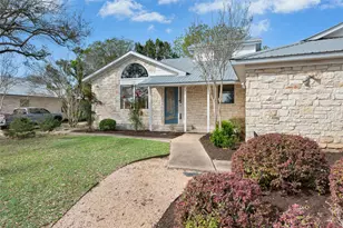 140 Donna Dr, Wimberley, TX 78676 - Photo 4