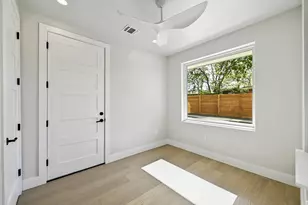 100 W Odell St, Austin, TX 78752 - Photo 6