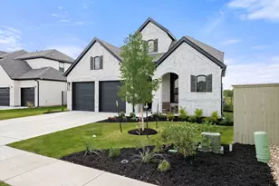 100 Ribera Dr, Liberty Hill, TX 78642 - Photo 2