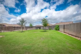 107 Freeman Day Dr, Bastrop, TX 78602 - Photo 28