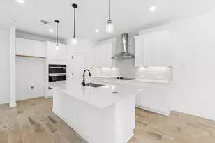 1280 E Main St, Round Rock, TX 78664 - Photo 8