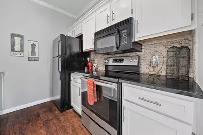 12166 Metric Boulevard #239, Austin, TX 78758 - Photo 10