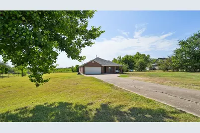 13131 Crane Road, Buda, TX 78610 - Photo 2