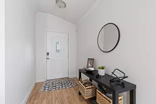 208 Banner Ave, Leander, TX 78641 - Photo 2