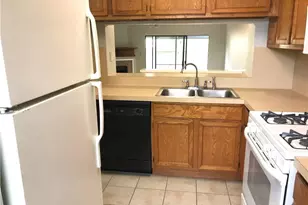 1411 Gracy Farms Ln, Austin, TX 78758 - Photo 4