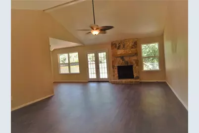 3903 Alexandria Drive, Austin, TX 78749 - Photo 4
