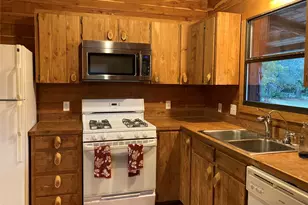 1043 Lewis Ln, Dale, TX 78616 - Photo 6