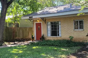 1807 W 38th St, Austin, TX 78731 - Photo 2
