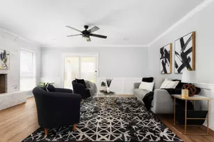 503 San Jacinto St, Lockhart, TX 78644 - Photo 2