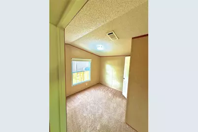 163 Quail Run Street, Canyon Lake, TX 78133 - Photo 6