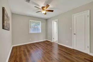 1917 Castle Gate Cir, San Marcos, TX 78666 - Photo 14