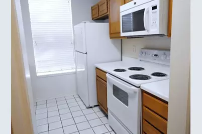 2409 Leon Street #108, Austin, TX 78705 - Photo 12