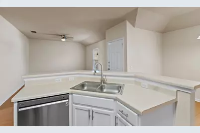 3301 El Salido Parkway #621, Cedar Park, TX 78613 - Photo 4