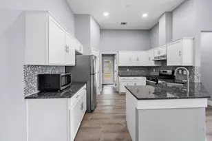 1214 Vargas Rd, Austin, TX 78741 - Photo 10