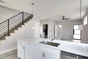 6111 Carnation Terrace, Austin, TX 78741 - Photo 14