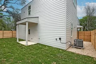 6111 Carnation Terrace, Austin, TX 78741 - Photo 34