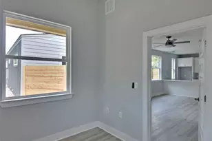 6111 Carnation Terrace, Austin, TX 78741 - Photo 16