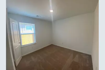 309 Riverdale Drive Drive, Jarrell, TX 76537 - Photo 20