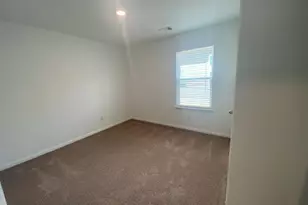 309 Riverdale Dr Dr, Jarrell, TX 76537 - Photo 22