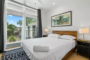1701 E M L King Jr Blvd, Austin, TX 78702 - Photo 10