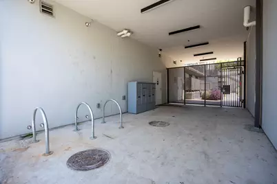 1701 E M L King Jr Boulevard #105, Austin, TX 78702 - Photo 24