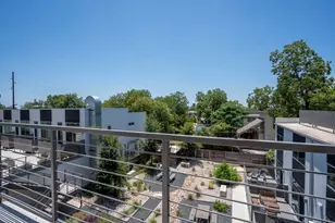 1701 E M L King Jr Blvd, Austin, TX 78702 - Photo 28