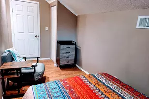 10045 Woodland Village Dr, Austin, TX 78750 - Photo 6