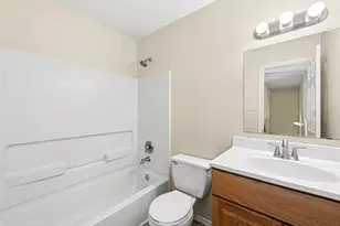 17913 Honey Locust Ln, Elgin, TX 78621 - Photo 26