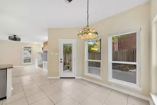 6000 Ironwood Cove, Austin, TX 78759 - Photo 16