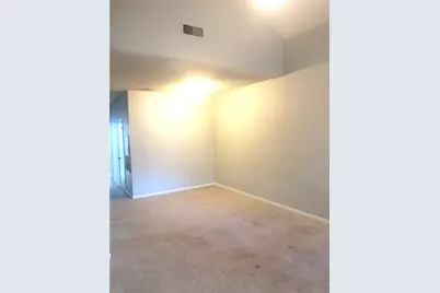 1910 Robbins Place #309, Austin, TX 78705 - Photo 6