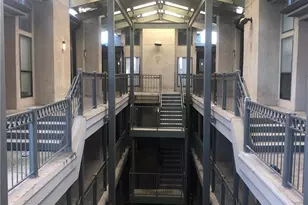 1910 Robbins Pl, Austin, TX 78705 - Photo 2