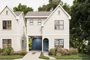1217 Harvey St, Austin, TX 78702 - Photo 2