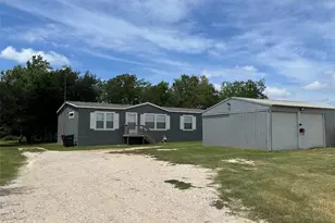 815 Track Rd, Dale, TX 78616 - Photo 1