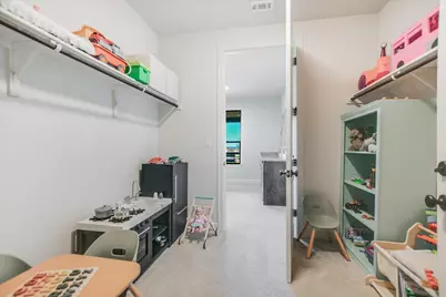 7300 Flagship Park Drive, Jonestown, TX 78645 - Photo 34