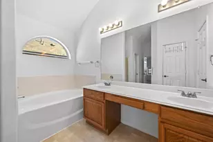 198 Valruth Dr, Kyle, TX 78640 - Photo 22