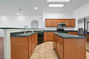 198 Valruth Dr, Kyle, TX 78640 - Photo 18