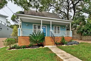 2305 W 9th St, Austin, TX 78703 - Photo 2