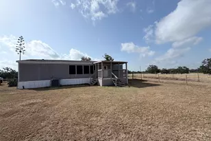499 Mt Pleasant Rd, Cedar Creek, TX 78612 - Photo 26