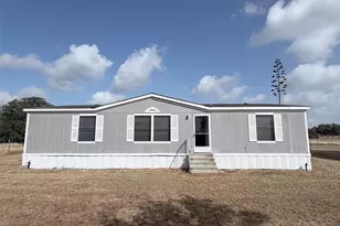 499 Mt Pleasant Rd, Cedar Creek, TX 78612 - Photo 2