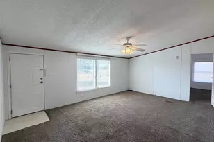 499 Mt Pleasant Rd, Cedar Creek, TX 78612 - Photo 10