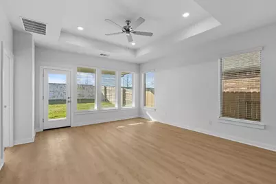 276 Bloomington Loop, Hutto, TX 78634 - Photo 14