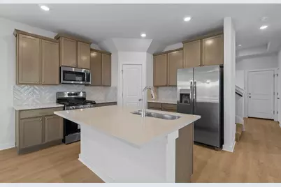 276 Bloomington Loop, Hutto, TX 78634 - Photo 8