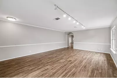 7419 Pusch Ridge Loop, Austin, TX 78749 - Photo 6