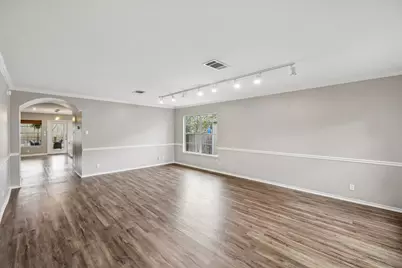 7419 Pusch Ridge Loop, Austin, TX 78749 - Photo 4