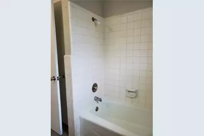 1065 Linde Avenue #1065, New Braunfels, TX 78130 - Photo 4