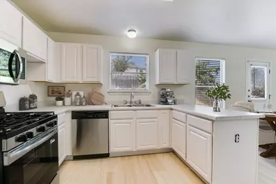 197 Peppergrass Cove, Kyle, TX 78640 - Photo 6