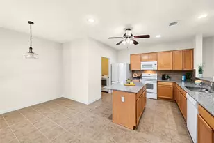 914 Dome Peak Ln, Georgetown, TX 78633 - Photo 14