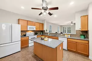 914 Dome Peak Ln, Georgetown, TX 78633 - Photo 10