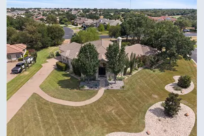 100 Dovetail Lane, Georgetown, TX 78628 - Photo 36