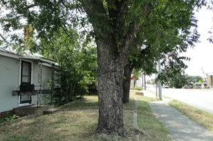 1308 Ford St, Llano, TX 78643 - Photo 4